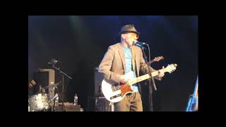 Graham Parker  &amp; The Goldtops featuring The Rumour Brass - "Hold Back The Night"