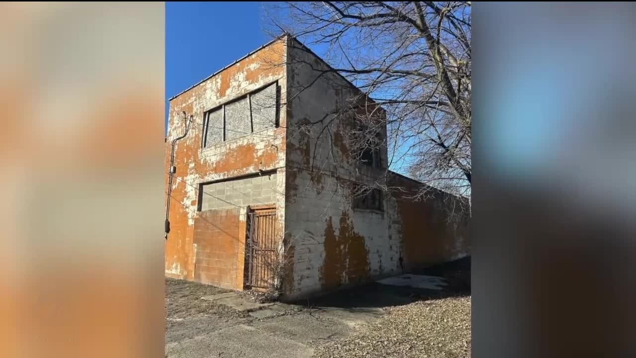 Detroiter transforms a vacant west side building into new community bookstore