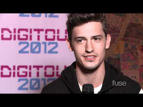Asher Monroe Tells Michael Buckley About Acting in "Beauty And The Beast" - Digitour 2012