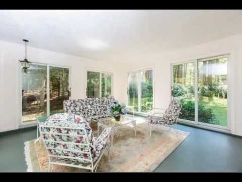 5 Standish Road, Wayland, MA - Listed by Amy Mizner, Sheryl Simon