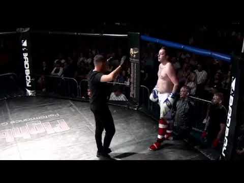 Amateur K1 - Abdul Dyal vs Wes Oniell