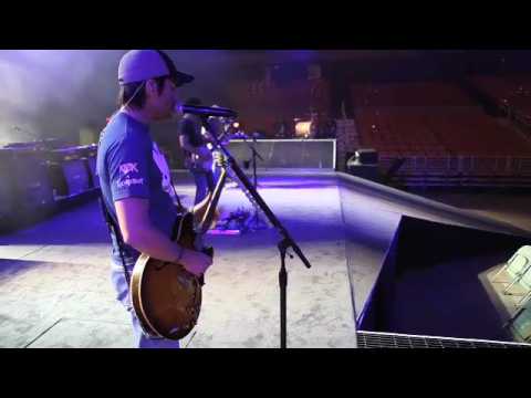 download lagu mp3 mp4 Keith Urban Band Drummer, download lagu Keith Urban Band Drummer gratis, unduh video klip Keith Urban Band Drummer