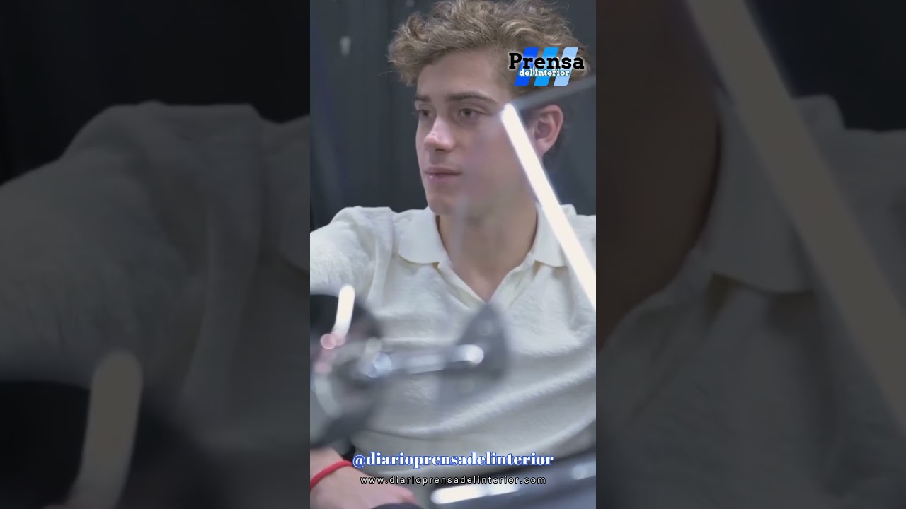 Franco Colapinto en modo fashion