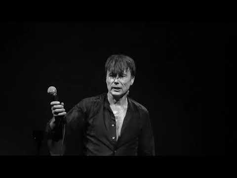 13   Suede   Kings Theatre, Brooklyn, New York, 11 21 22   L1011869