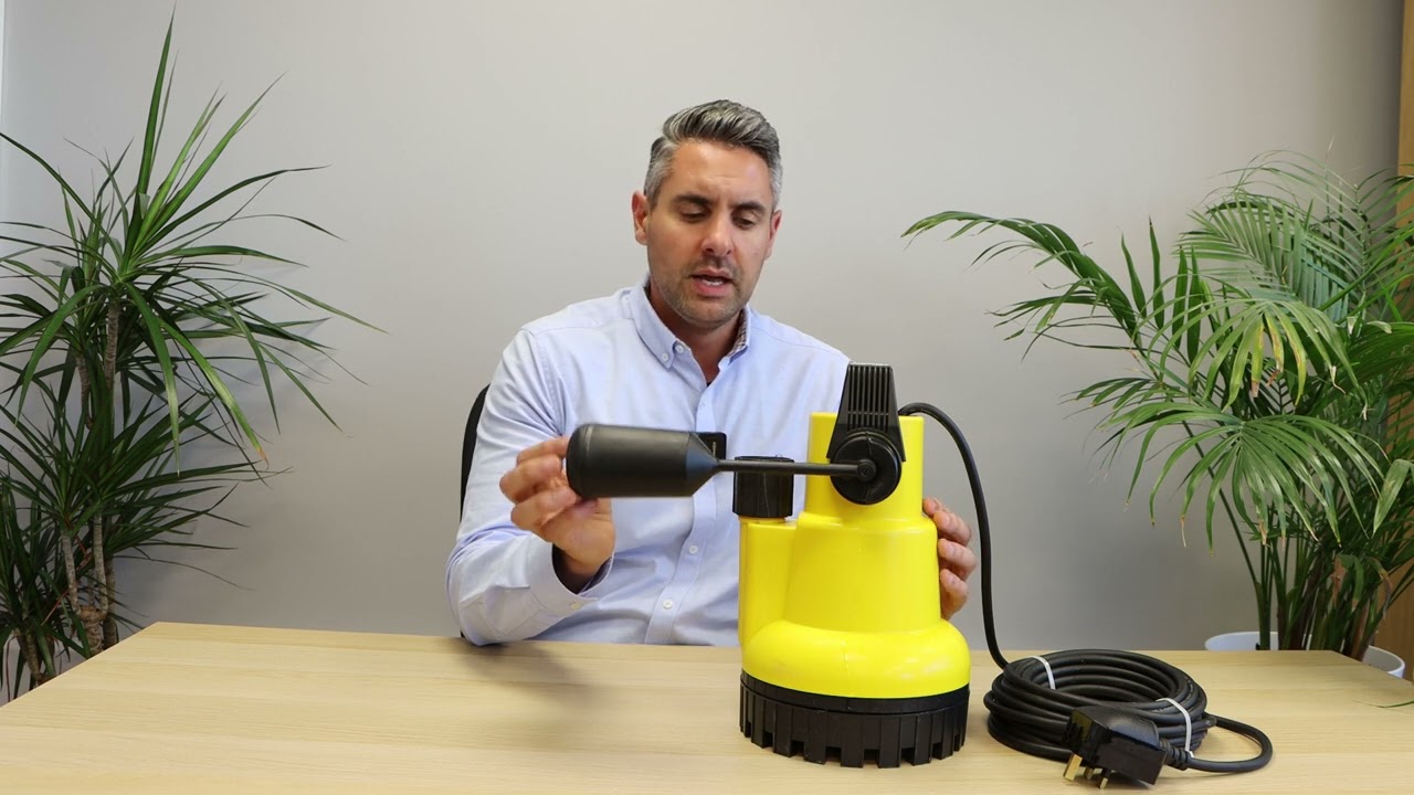 AMA Drainer 301 Submersible Pump