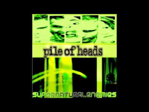 Pile of Heads - 