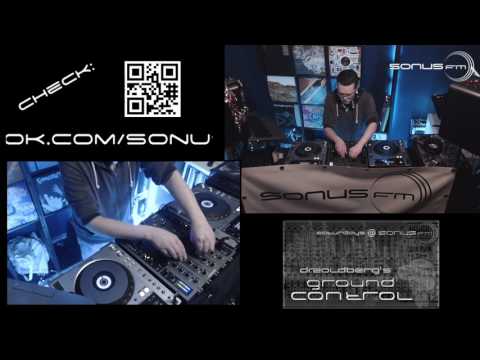 Dr.Zoldberg's Ground Control - on decks Walt