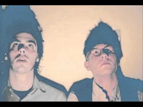 TOP BUNK - GAUNTLET HAIR