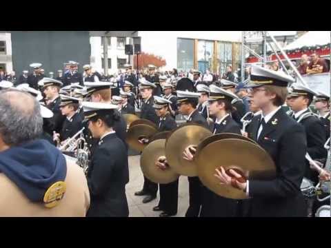 Navy Band & Cheerleaders Kraft Fight Hunger Bowl Pep Rally Union Square San Francisco 2012 (2/2)