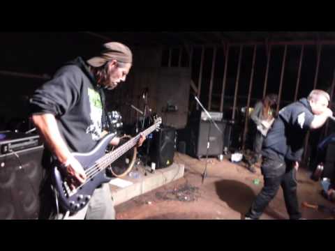 Global Holocaust - Medias Déformation/Polluted existence/Dying Nature (Live @ Grind Your Mind)