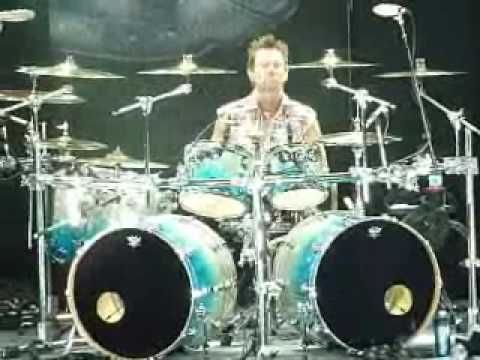 Whitesnake - Solo drums Chris Frazier (live paris)