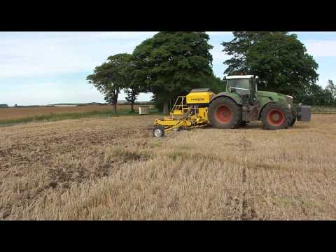 Strip Tillage with Claydon Hybrid Drill direct into stubble in Denmark