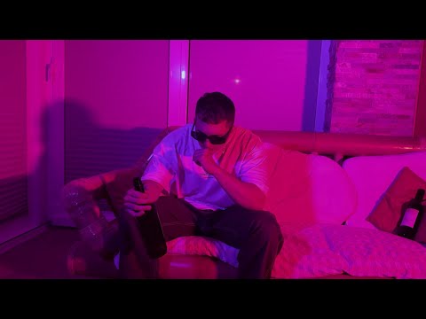 Flasche Wein - DAXTR (Official Video)