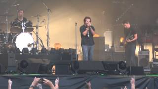 preview picture of video 'Pearl Jam - Save You - Milton Keynes National Bowl - 2014-07-11'