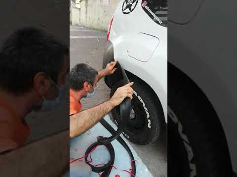 Dacia duster evladiyelik çamurluk dodikleri.goztepe mefical park yani e5 kadikoy ist 05327336233