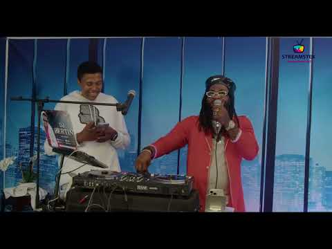 Vaglavi and DJ Bertin Live on Streamstek