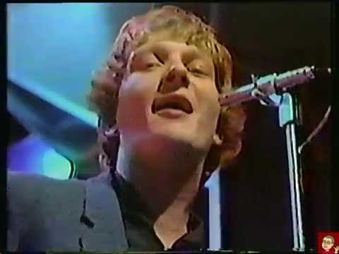 Squeeze - Is That Love - 1981 television appearance