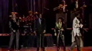 MTV Awards - Hall & Oates "The Way You Do the Things You Do/My Girl" - 1985