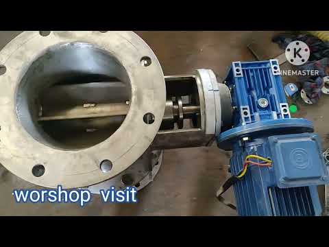 Rotary drum dryer flaker