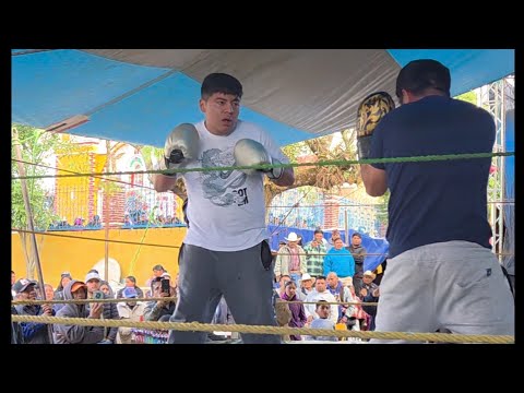 Ranchero Boxing in San Martín: Peras Triqueño vs. Juxtlahuaca