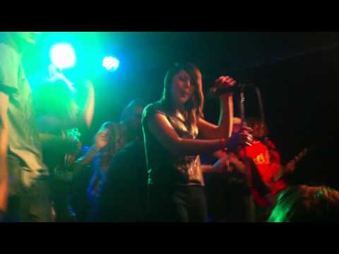 'Summer' - Four Weeks Inbetween [LIVE]