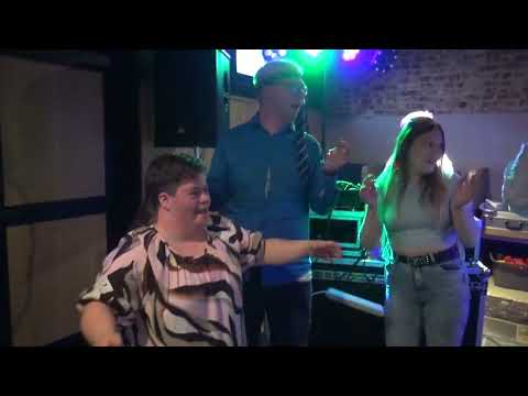 ambiance in kot met Ambidance