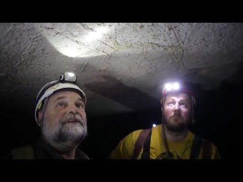 Buddy Davis Explores a Cave in Tennessee