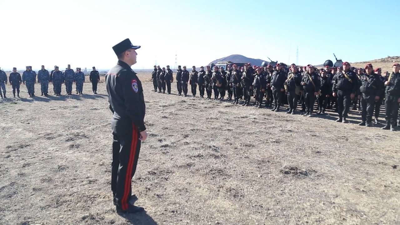 Մարտական տեխնիկայի կիրառում, ապօրինի զենք-զինամթերքի առգրավում. հրամանատարաշտաբային զորավարժություն Ոստիկանության զորքերում