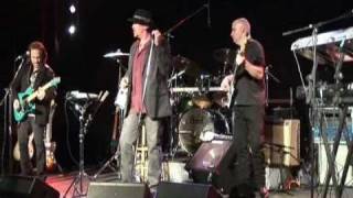 Don Ray Band - A Woman Becomes The Blues