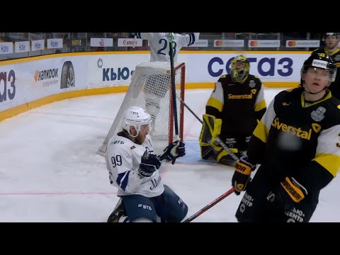 D-man Andrei Sergeyev scores 3 at Severstal game