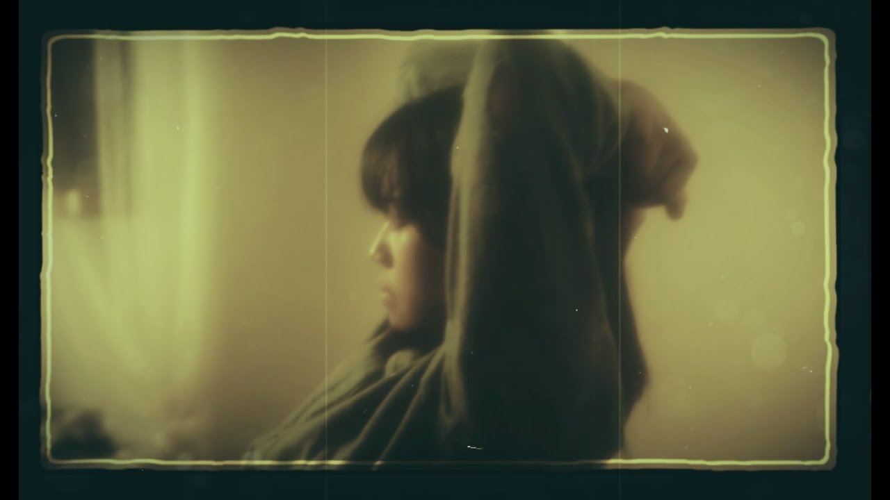 Ica Frias - Close (Official Lyric Video)