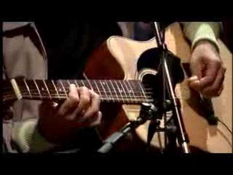 Video thumbnail for Envelheço na Cidade (Acústico)