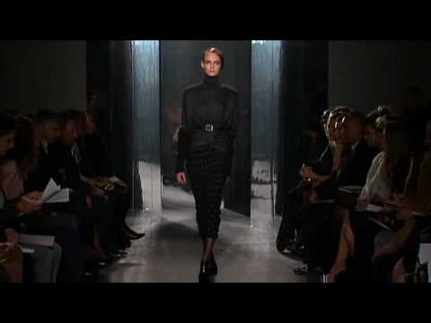 Donna Karan Fall/Winter 2009-2010 Part 1/2