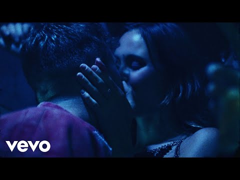 The Chainsmokers – I Love U (Official Video)