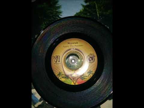 Nyorah feat Batch - Apply the squeeze + All ways marshall prod