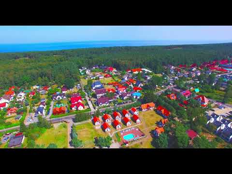 Mewa Ośrodek Wypoczynkowy nad morzem w Jantarze, domki i basen.