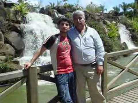 HASSAN E SUA FAMILIA