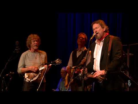 Jerry Douglas, Sam Bush & Hot Rize - 2:19 (Live on eTown)