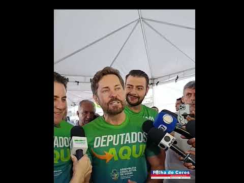 Assembleia Legislativa de Goiás presente em Rialma, com ação "Deputados aqui".