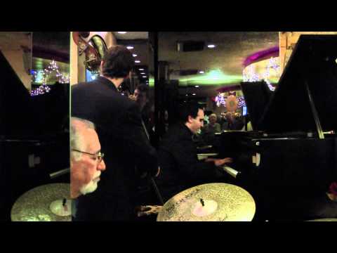 MICHAEL KANAN AT SOFIA'S: "I'M THROUGH WITH LOVE" (Dec. 4, 2010)