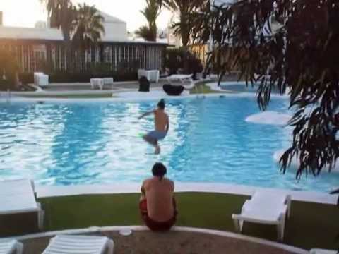 El Trebol Apartments