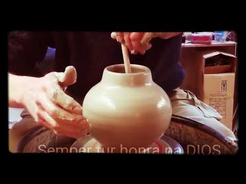 ALFARERO SINTA NA BO WIL. TUR LOKE BO TA HASI WAK PA SEMPER TA DIOS BO TA GLORIFIKA I NO HENDE.