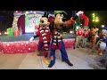 Max And Goofy Dance I2I Eye To Eye Disneyland Edition