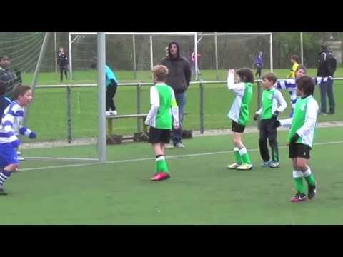 Oliveo F1 - Wassenaar F1 F-Jeugdvoetbal