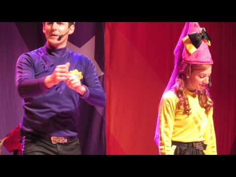 the wiggles princess slept 100 years