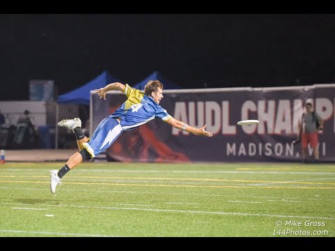 What Is Ultimate Frisbee?