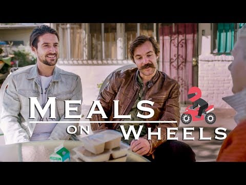 騎摩托車送餐！| 加利福尼亞州洛杉磯志願服務 (Delivering Meals on Wheels on Motorcycles! | Volunteering in Los Angeles California)