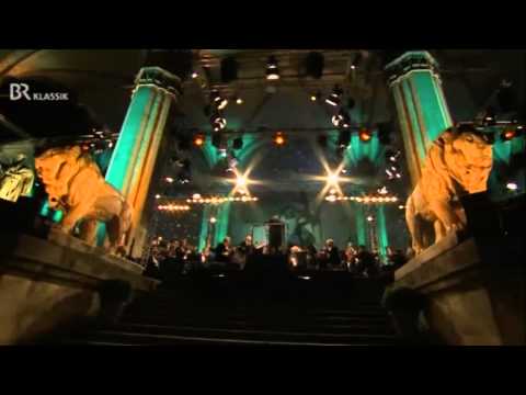 Русская ночь на Odeonsplatz. Степь, да степь кругом /Klassik am Odeonsplatz