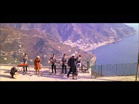 Caterina Caselli- E' la pioggia che va. Videoclip a colori