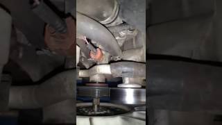 2003 ford ranger v6 3.0 serpentine belt replacement.